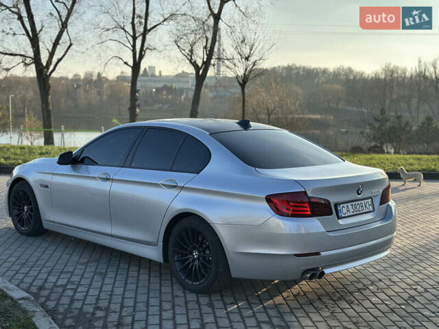 Серый БМВ 5 Серия, объемом двигателя 2.99 л и пробегом 285 тыс. км за 18500 $, фото 4 на Automoto.ua