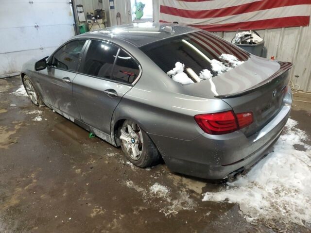 Серый БМВ 5 Серия, объемом двигателя 2 л и пробегом 159 тыс. км за 9900 $, фото 3 на Automoto.ua