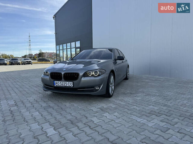 Сірий БМВ 5 Серія, об'ємом двигуна 2 л та пробігом 266 тис. км за 13500 $, фото 2 на Automoto.ua
