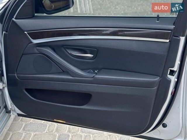 Серый БМВ 5 Серия, объемом двигателя 2 л и пробегом 198 тыс. км за 15300 $, фото 75 на Automoto.ua