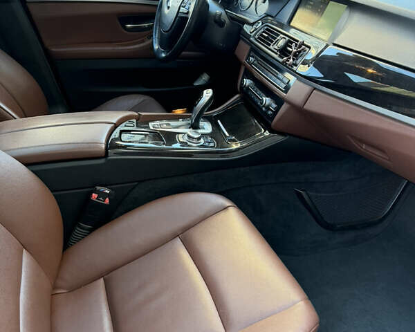 Серый БМВ 5 Серия, объемом двигателя 2 л и пробегом 192 тыс. км за 16500 $, фото 19 на Automoto.ua