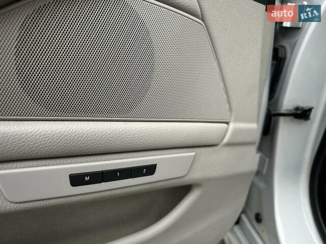 БМВ 5 Серия 2012 в Сваляве на Automoto.ua Серый БМВ 5 Серия, объемом двигателя 2 л и пробегом 220 тыс. км за 11500 $, фото 28 на Automoto.ua