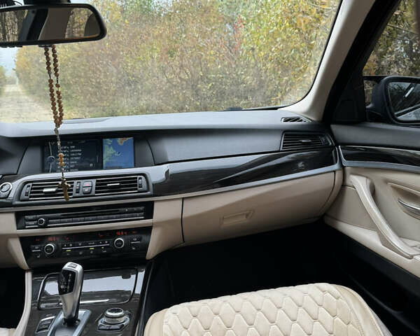 Сірий БМВ 5 Серія, об'ємом двигуна 2 л та пробігом 275 тис. км за 12900 $, фото 16 на Automoto.ua