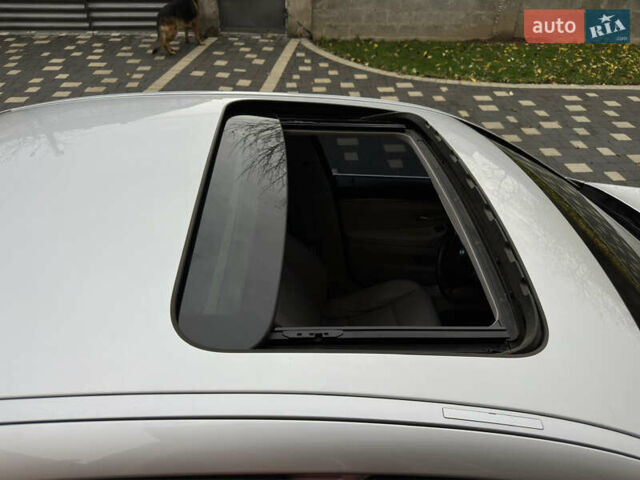 БМВ 5 Серия 2012 в Сваляве на Automoto.ua Серый БМВ 5 Серия, объемом двигателя 2 л и пробегом 220 тыс. км за 11500 $, фото 15 на Automoto.ua