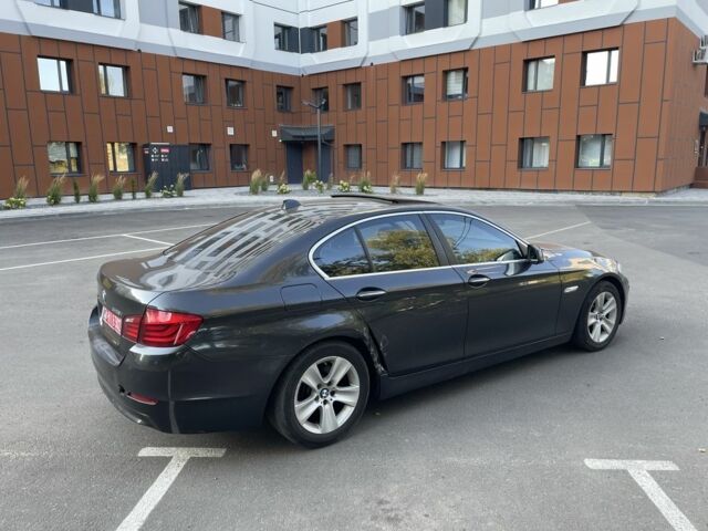 Серый БМВ 5 Серия, объемом двигателя 2 л и пробегом 187 тыс. км за 9800 $, фото 4 на Automoto.ua