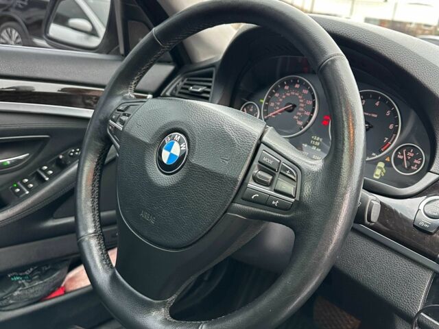 Сірий БМВ 5 Серія, об'ємом двигуна 3 л та пробігом 250 тис. км за 12950 $, фото 10 на Automoto.ua