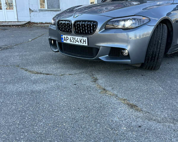 БМВ 5 Серия 2012 в Запорожье на Automoto.ua Серый БМВ 5 Серия, объемом двигателя 2.98 л и пробегом 305 тыс. км за 14999 $, фото 2 на Automoto.ua