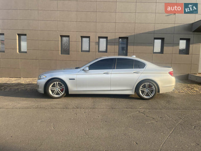 Сірий БМВ 5 Серія, об'ємом двигуна 2 л та пробігом 236 тис. км за 15400 $, фото 2 на Automoto.ua