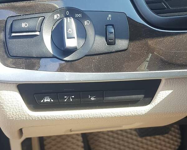 Серый БМВ 5 Серия, объемом двигателя 2.99 л и пробегом 135 тыс. км за 19699 $, фото 15 на Automoto.ua