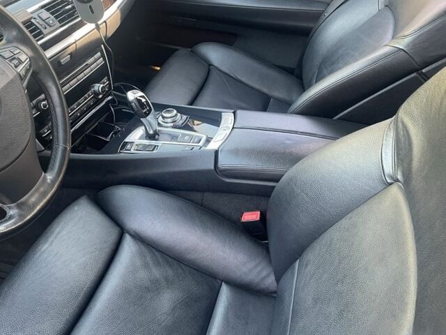 Серый БМВ 5 Серия, объемом двигателя 3 л и пробегом 204 тыс. км за 12000 $, фото 15 на Automoto.ua