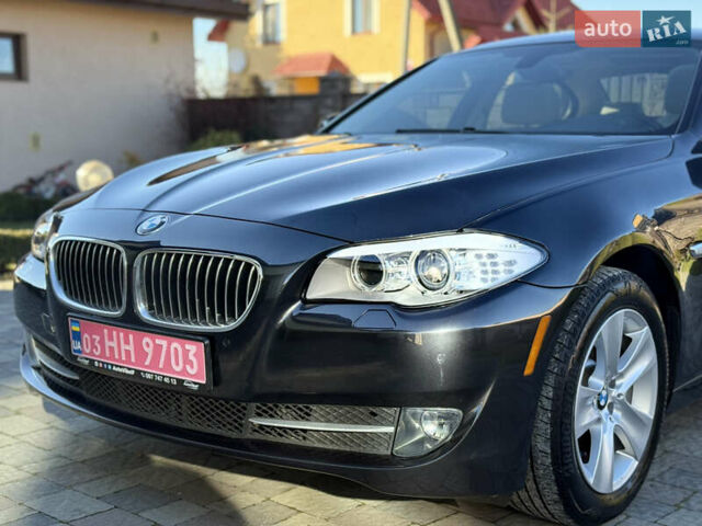 Серый БМВ 5 Серия, объемом двигателя 3 л и пробегом 203 тыс. км за 15900 $, фото 2 на Automoto.ua