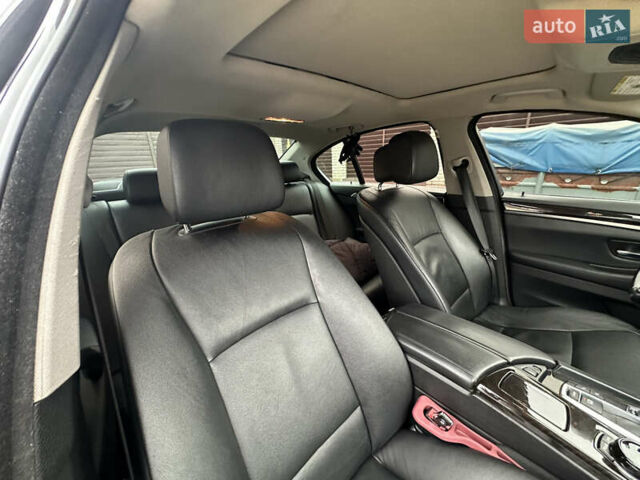 Серый БМВ 5 Серия, объемом двигателя 2.8 л и пробегом 230 тыс. км за 17500 $, фото 18 на Automoto.ua