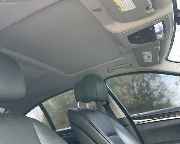 Серый БМВ 5 Серия, объемом двигателя 2 л и пробегом 298 тыс. км за 13200 $, фото 25 на Automoto.ua