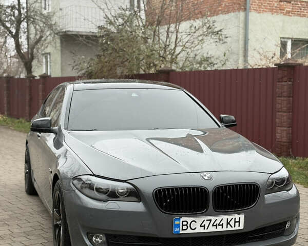 Серый БМВ 5 Серия, объемом двигателя 2 л и пробегом 280 тыс. км за 11900 $, фото 2 на Automoto.ua
