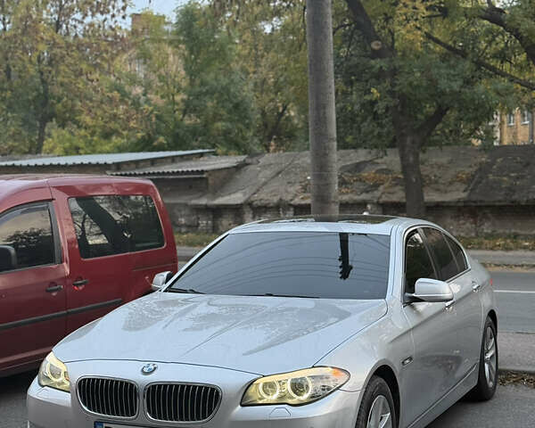 Серый БМВ 5 Серия, объемом двигателя 2 л и пробегом 191 тыс. км за 14000 $, фото 7 на Automoto.ua