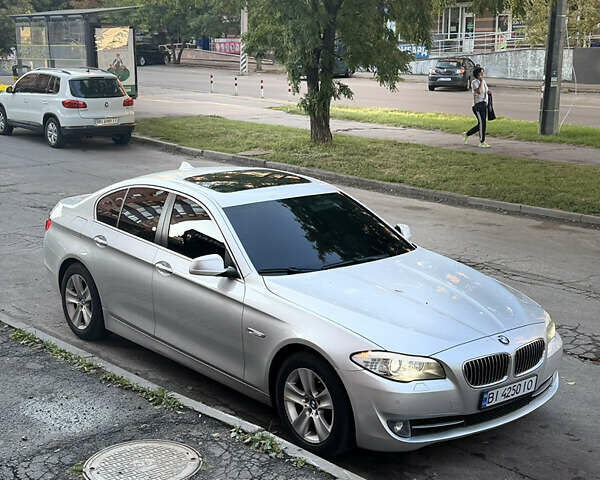 Серый БМВ 5 Серия, объемом двигателя 2 л и пробегом 191 тыс. км за 14000 $, фото 1 на Automoto.ua