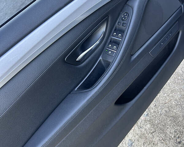 Серый БМВ 5 Серия, объемом двигателя 2 л и пробегом 196 тыс. км за 16500 $, фото 11 на Automoto.ua