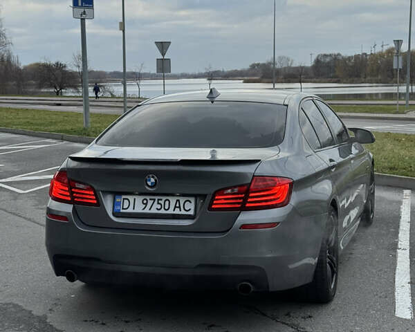 Сірий БМВ 5 Серія, об'ємом двигуна 2.98 л та пробігом 196 тис. км за 15300 $, фото 9 на Automoto.ua