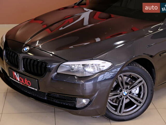 Серый БМВ 5 Серия, объемом двигателя 2 л и пробегом 140 тыс. км за 10900 $, фото 10 на Automoto.ua