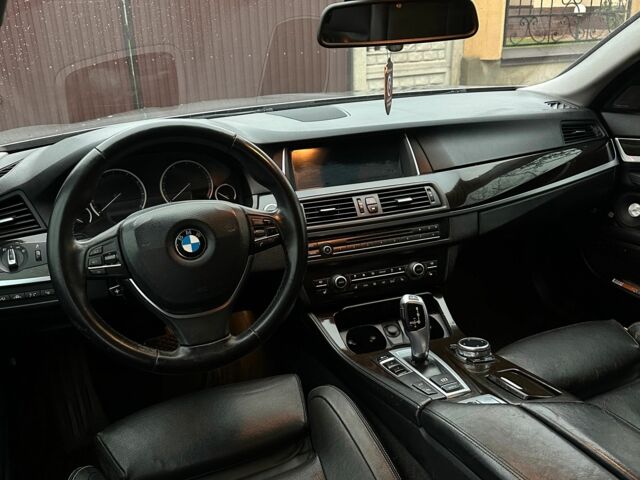 Серый БМВ 5 Серия, объемом двигателя 2 л и пробегом 253 тыс. км за 12500 $, фото 10 на Automoto.ua