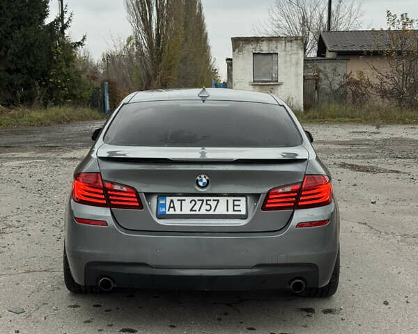 Серый БМВ 5 Серия, объемом двигателя 2.98 л и пробегом 196 тыс. км за 15300 $, фото 1 на Automoto.ua
