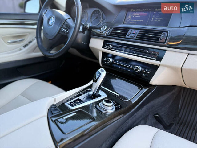 Серый БМВ 5 Серия, объемом двигателя 3 л и пробегом 203 тыс. км за 15900 $, фото 28 на Automoto.ua