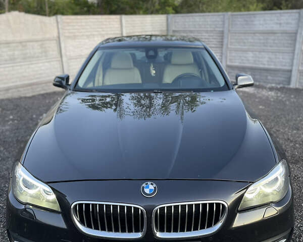 Серый БМВ 5 Серия, объемом двигателя 2.99 л и пробегом 172 тыс. км за 23000 $, фото 2 на Automoto.ua