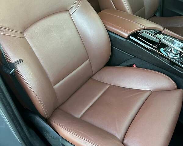 Серый БМВ 5 Серия, объемом двигателя 2.99 л и пробегом 175 тыс. км за 20500 $, фото 25 на Automoto.ua