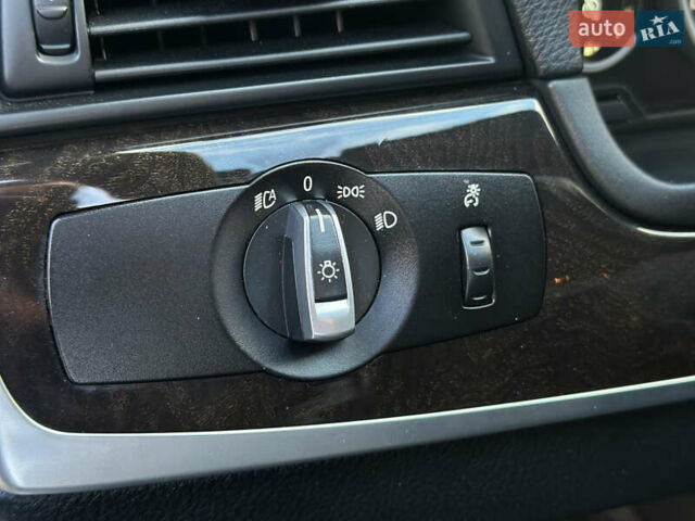 Сірий БМВ 5 Серія, об'ємом двигуна 2 л та пробігом 161 тис. км за 14400 $, фото 15 на Automoto.ua