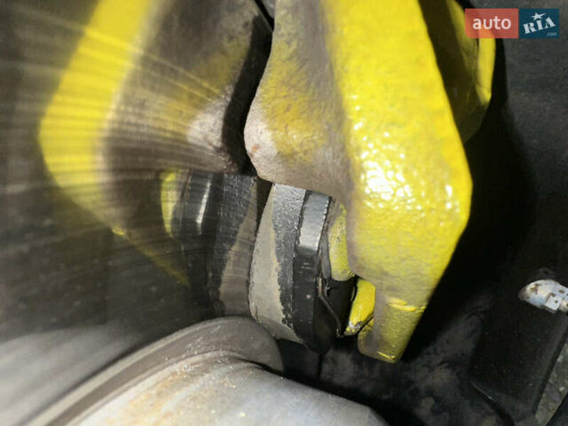 Серый БМВ 5 Серия, объемом двигателя 2.8 л и пробегом 230 тыс. км за 17500 $, фото 24 на Automoto.ua