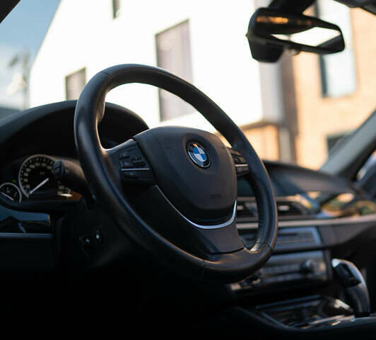 Серый БМВ 5 Серия, объемом двигателя 2 л и пробегом 59 тыс. км за 17900 $, фото 35 на Automoto.ua