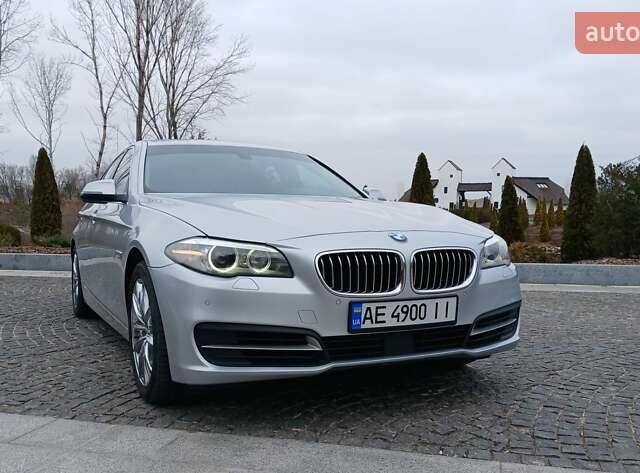 Серый БМВ 5 Серия, объемом двигателя 3 л и пробегом 161 тыс. км за 19900 $, фото 13 на Automoto.ua