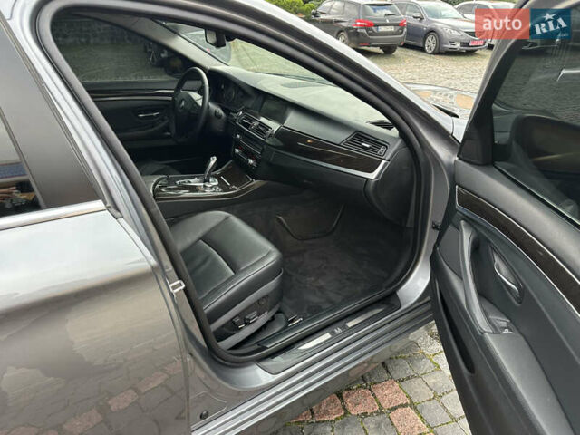 Серый БМВ 5 Серия, объемом двигателя 2 л и пробегом 148 тыс. км за 12500 $, фото 13 на Automoto.ua