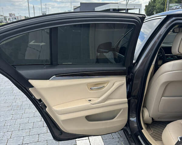 Серый БМВ 5 Серия, объемом двигателя 2 л и пробегом 180 тыс. км за 14900 $, фото 12 на Automoto.ua