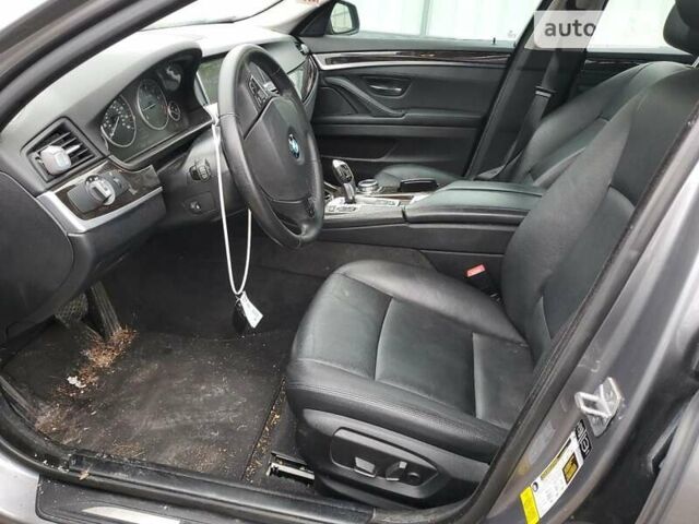 Серый БМВ 5 Серия, объемом двигателя 2 л и пробегом 126 тыс. км за 2200 $, фото 6 на Automoto.ua