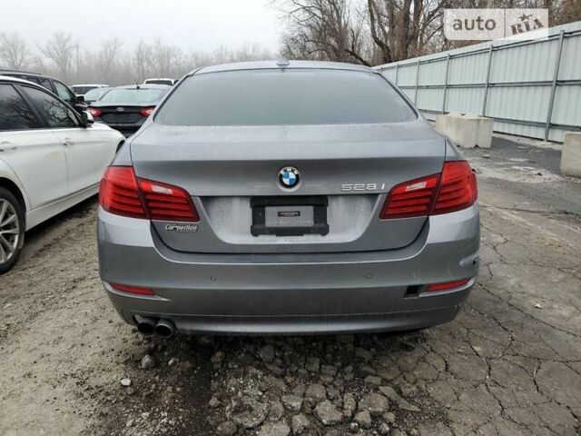 Серый БМВ 5 Серия, объемом двигателя 2 л и пробегом 126 тыс. км за 2200 $, фото 1 на Automoto.ua