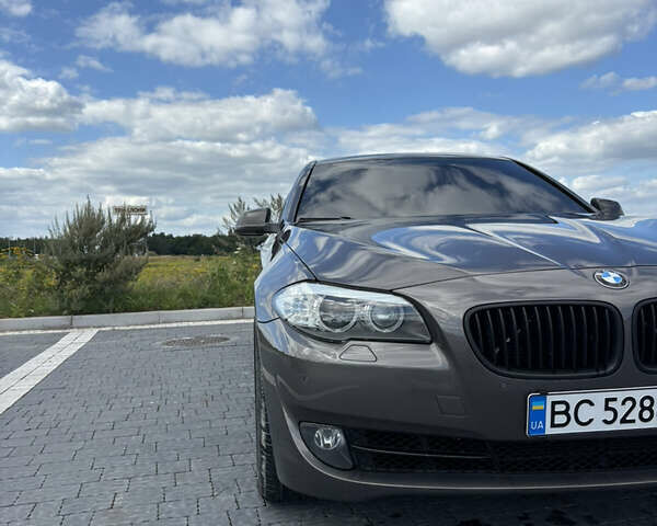Серый БМВ 5 Серия, объемом двигателя 2 л и пробегом 180 тыс. км за 14900 $, фото 2 на Automoto.ua