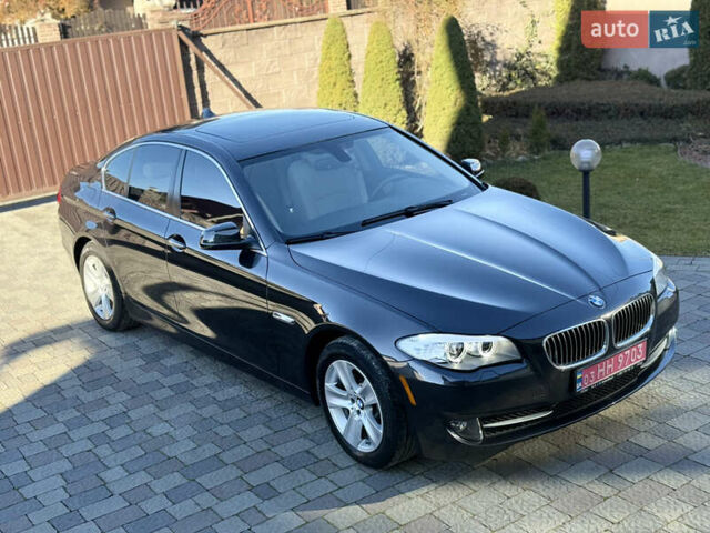 Серый БМВ 5 Серия, объемом двигателя 3 л и пробегом 203 тыс. км за 15900 $, фото 6 на Automoto.ua