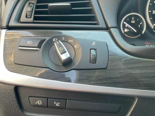 Сірий БМВ 5 Серія, об'ємом двигуна 0 л та пробігом 210 тис. км за 13000 $, фото 11 на Automoto.ua