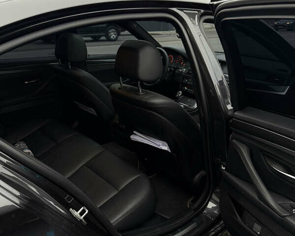 Серый БМВ 5 Серия, объемом двигателя 2 л и пробегом 97 тыс. км за 17900 $, фото 14 на Automoto.ua