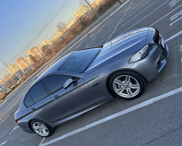 Серый БМВ 5 Серия, объемом двигателя 2 л и пробегом 196 тыс. км за 16500 $, фото 6 на Automoto.ua