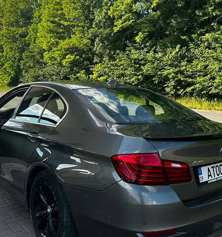 Серый БМВ 5 Серия, объемом двигателя 2 л и пробегом 217 тыс. км за 15500 $, фото 10 на Automoto.ua