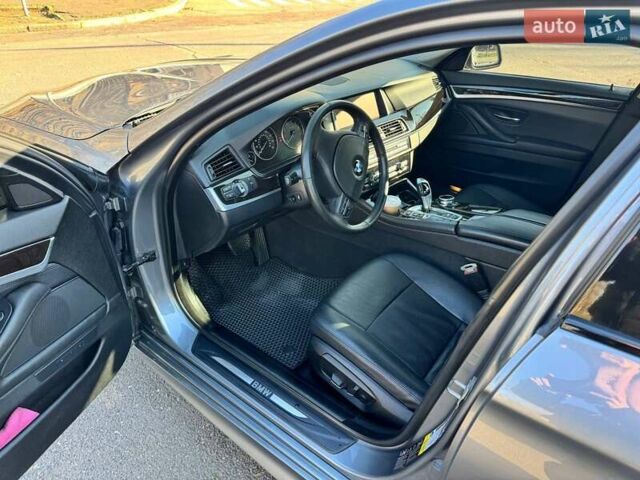 Серый БМВ 5 Серия, объемом двигателя 2.98 л и пробегом 181 тыс. км за 17500 $, фото 10 на Automoto.ua