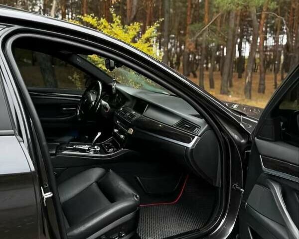 Серый БМВ 5 Серия, объемом двигателя 2 л и пробегом 150 тыс. км за 15000 $, фото 9 на Automoto.ua