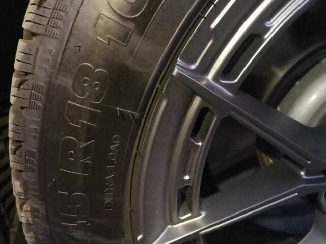 Сірий БМВ 5 Серія, об'ємом двигуна 2 л та пробігом 300 тис. км за 11100 $, фото 2 на Automoto.ua