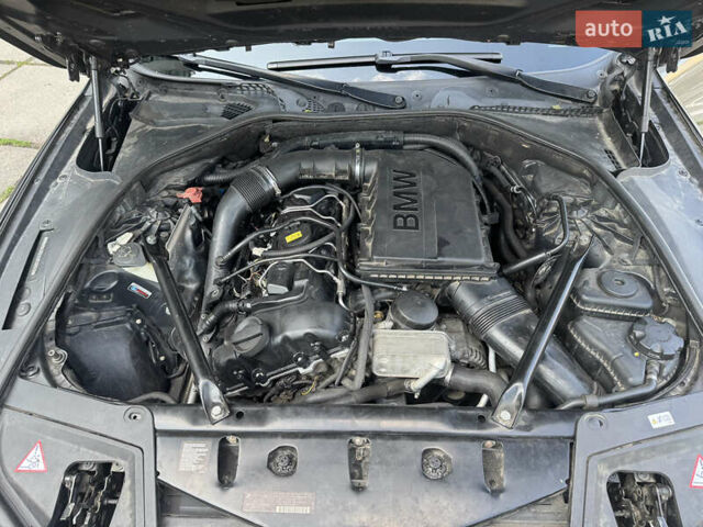 Сірий БМВ 5 Серія, об'ємом двигуна 2.98 л та пробігом 206 тис. км за 14400 $, фото 17 на Automoto.ua