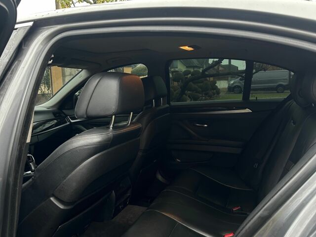 Серый БМВ 5 Серия, объемом двигателя 2 л и пробегом 253 тыс. км за 12500 $, фото 14 на Automoto.ua