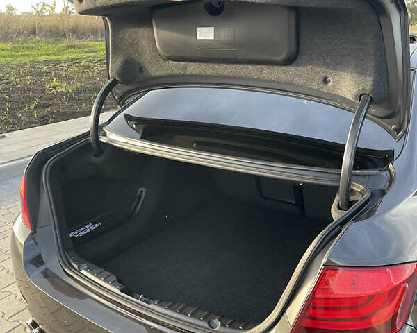 Серый БМВ 5 Серия, объемом двигателя 2 л и пробегом 311 тыс. км за 16900 $, фото 16 на Automoto.ua