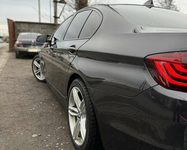 Серый БМВ 5 Серия, объемом двигателя 2 л и пробегом 97 тыс. км за 17900 $, фото 4 на Automoto.ua