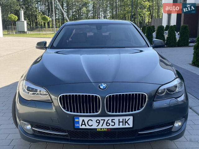Серый БМВ 5 Серия, объемом двигателя 2 л и пробегом 284 тыс. км за 13999 $, фото 2 на Automoto.ua